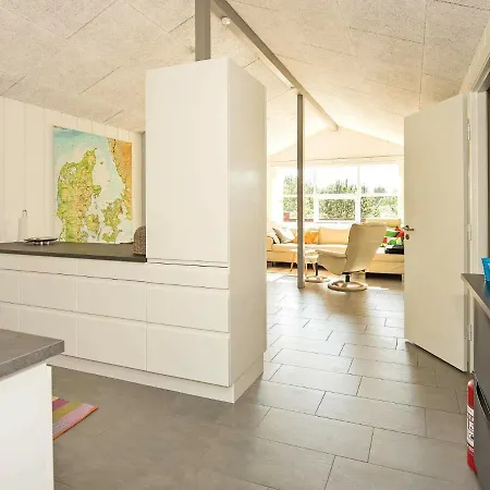 Two-bedroom Holiday In 27 Nyaraló Blåvand